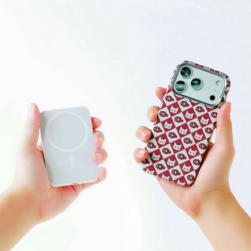 Maison Féline Icon iPhone Case
