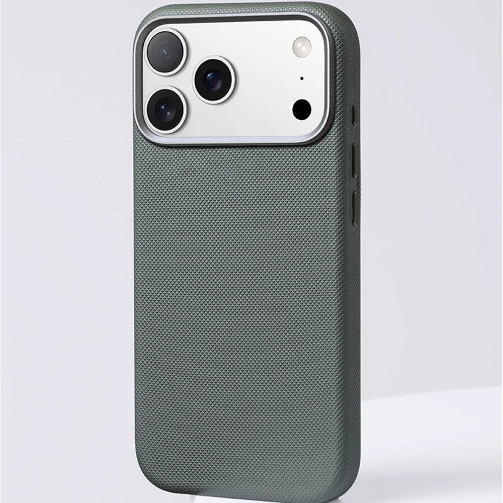 Aureon Diamond-Textured MagSafe Case