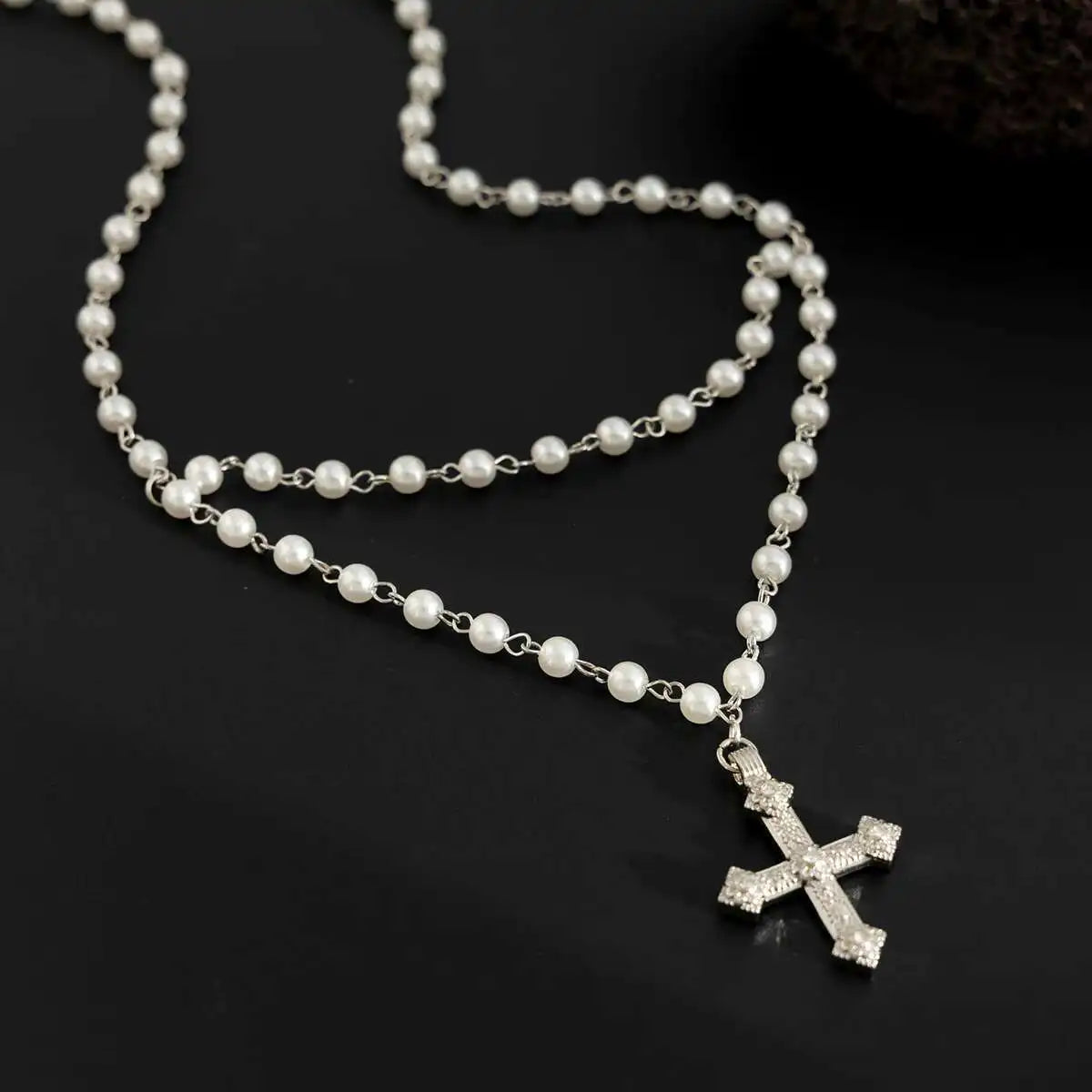 Lorenzo Pearl Cross Pendant Necklace
