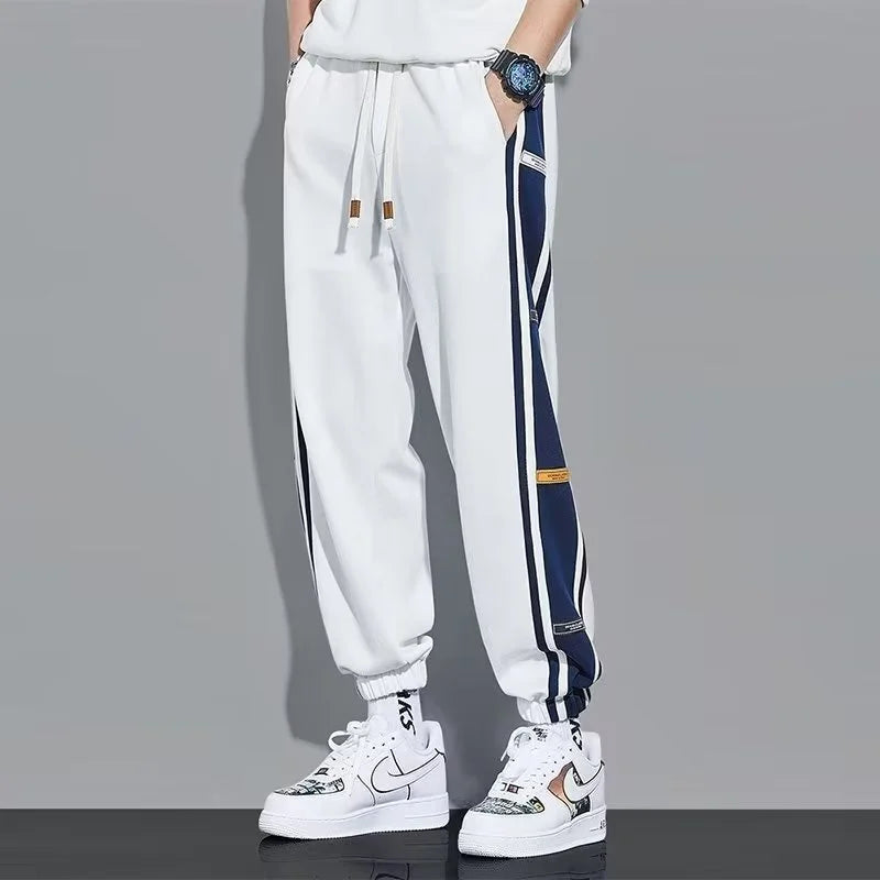 Autumn Style | Men's Khaki Pants with Comfortable Fit | Versatile Trousers for Everyday Wear