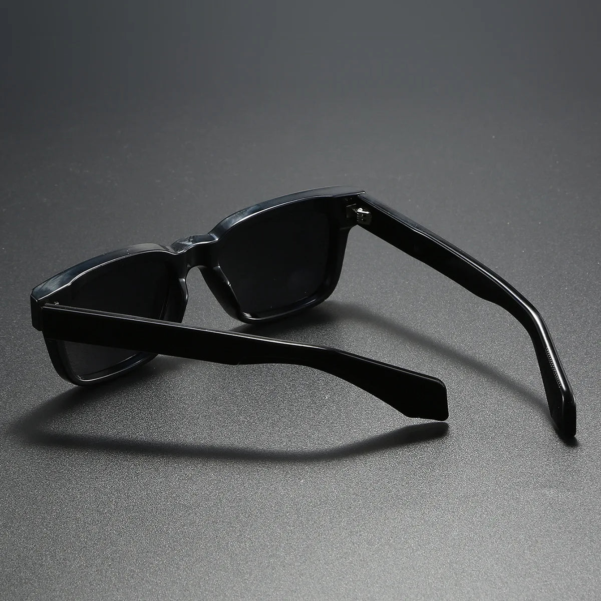 Phantom Frame Polarized Shades
