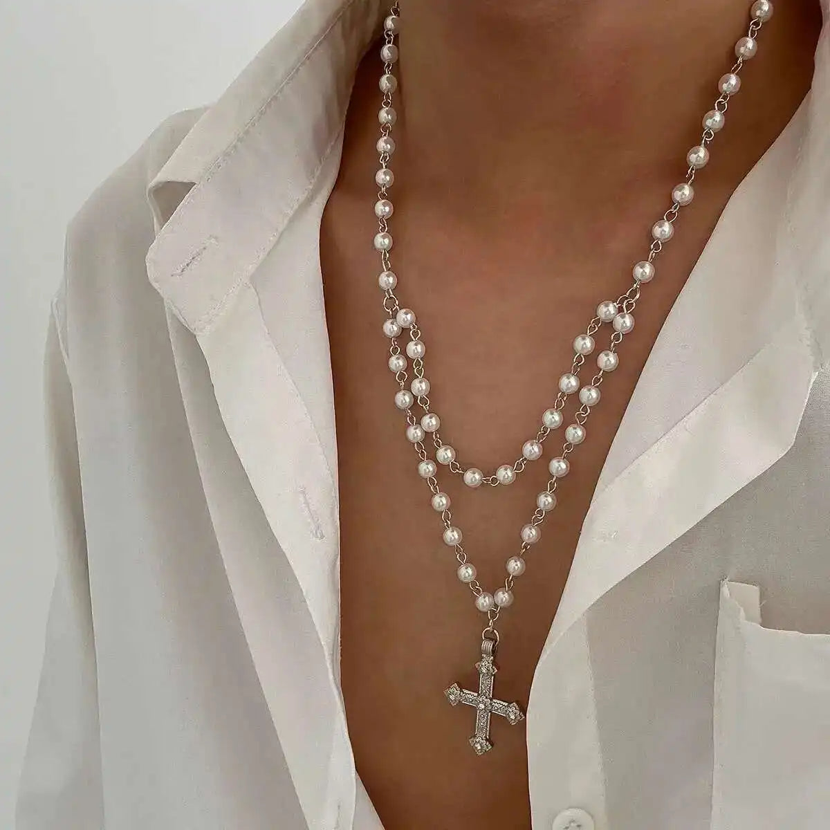 Lorenzo Pearl Cross Pendant Necklace